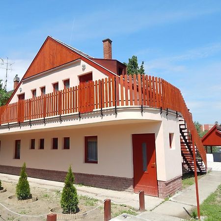 באיה Napsugar Apartman מראה חיצוני תמונה